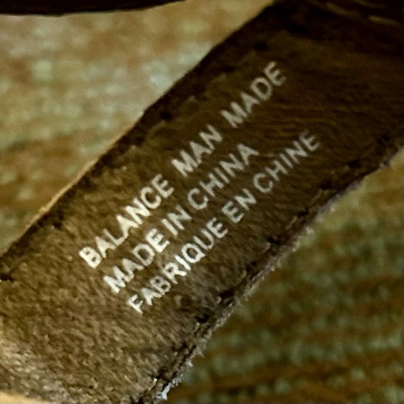 Cobb Hill New Balance Rockport Gold Hollywood Hannah Wedge Sandals, size 9.5 - Picture 7 of 12